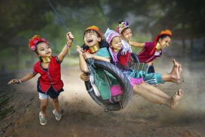 PhotoVivo Gold Medal - Arnaldo Paulo Che (Hong Kong)  Happy Kids